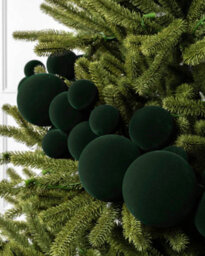 Werchristmas Sage Green Velvet Christmas Bauble Garland 9 Ft, 84 Shatterproof Baubles - thumbnail 3
