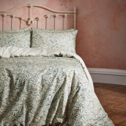 Ew By Edinburgh Weavers Malory Traditional Floral Duvet Cover Set, Double, Green - thumbnail 2