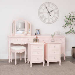 Melody Maison Bedroom Furniture Set 6 Drawer Chest Of Drawers, Dressing Table Set & Pair Of Bedside Tables - Victoria Pink Range - thumbnail 2