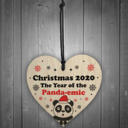 Red Ocean Funny Christmas Tree Decoration Wood Heart Bauble Quarantine Lockdown Gift - thumbnail 2