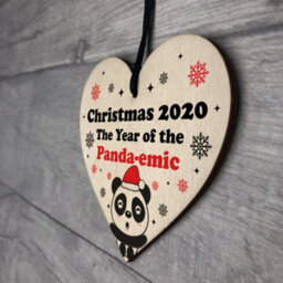 Red Ocean Funny Christmas Tree Decoration Wood Heart Bauble Quarantine Lockdown Gift - thumbnail 7