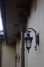 Stylish Outdoor Ip44 Wall Light Sconce In Old Bronze With Led E27 Socket - thumbnail 4