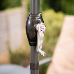 Primrose 6 Seater Metal Garden Furniture Outdoor Reclining Chairs And Table Set With Crank Parasol In Beige - thumbnail 8