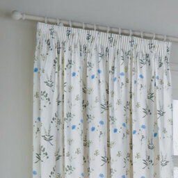Wylder Nature Meadow Room Darkening 100% Cotton Pencil Pleat Curtain Pair White/cornflower (W)168Cm X (D)229Cm - thumbnail 2