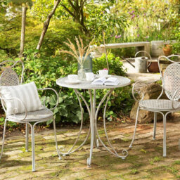 Beliani Foldable Bistro Table Grey Metal Shabby Chic French Round W71 X L71 X H75Cm - thumbnail 2