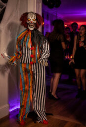 Boland Halloween Standing Clown Butcher Decoration 175Cm With Led Eyes, Sound & Motion - thumbnail 7