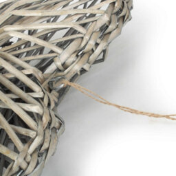Red Hamper H183 Wicker Medium Heart Wreath Grey Wash Finish - thumbnail 3
