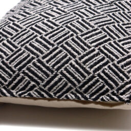 Four Candle Classic Cushion Cover Criss-Cross Black 40X40Cm - thumbnail 2