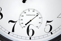 Primrose Outdoor Garden Clock With Thermometer And Metal Casing Black Big Time  90Cm - thumbnail 6