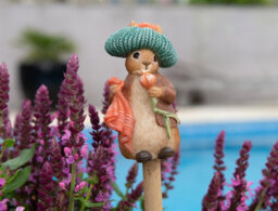 Jardinopia Beatrix Potter Benjamin Bunny Cane Or Stake Topper (Ccbp0002C) - L5 X W4.5 X H9 Cm - thumbnail 4