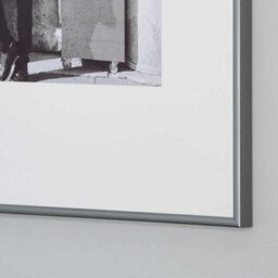 Nielsen Classic Polished Silver Aluminium Picture Frame 50X70Cm - With Float Glass And Push/turn Clips - thumbnail 4