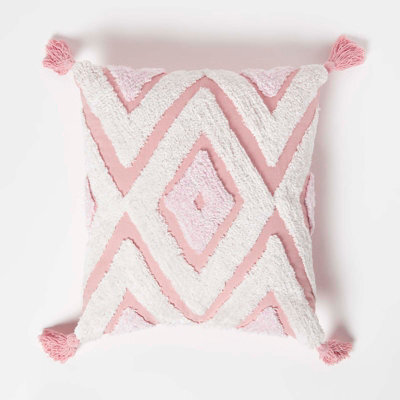 Homescapes Geometric Ikat White & Pink Tufted Cotton Cushion With Tassels 45 X 45 Cm - image 1