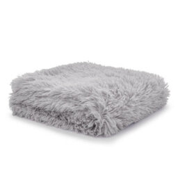 Catherine Lansfield Downstairs Living Cuddly Deep Pile 150X200Cm Blanket Throw Silver Grey