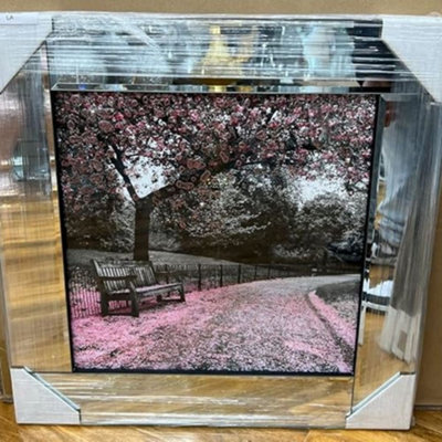 Biznest Modern Liquid Glitter Wall Art With Mirrored Edges Extra Large Size 55X55Cm (Bench Scene)