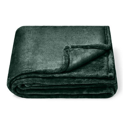 Moonlight Bedding Fleece Blanket Soft Throw Lightweight All Season Sofa, Bed & Travel Blanket Super King (Emerald, 230X270Cm) - image 1