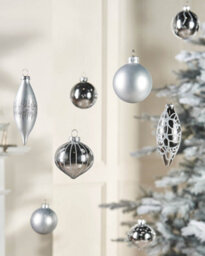 WeRChristmas Silver Glass Christmas Baubles, 20 Pack - thumbnail 2