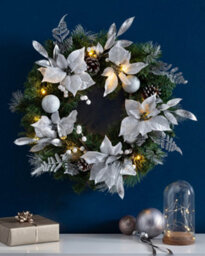 Werchristmas 60 Cm Pre-Lit Silver And White Decorated Artificial Christmas Wreath, 20 Warm White Leds - thumbnail 2