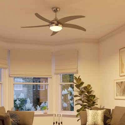 GoodHome Hanki Modern Silver Chrome Effect Ceiling Fan Light - Refurbished - image 1