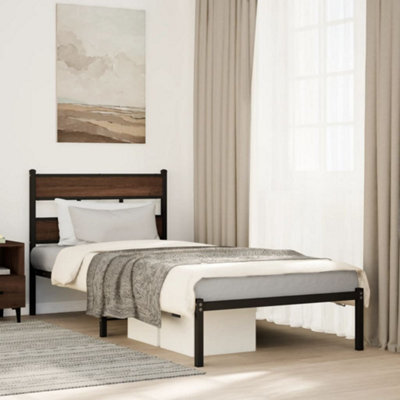 Berkfield Bed Frame Without Mattress With Headboard Brown Oak 75X190 Cm Small Single - image 1
