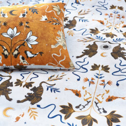 Furn. Tiger Fish Botanical Reversible Duvet Cover Set, King, Gold - thumbnail 4