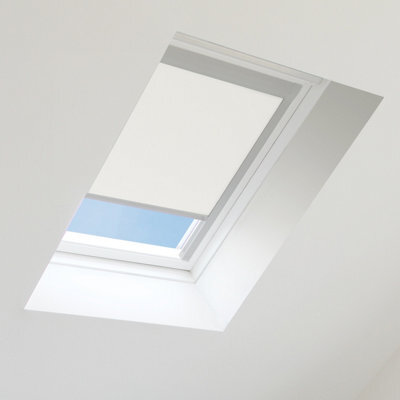 Bloc Blinds White Blackout Blind For Velux Roof Window Size Ck06, Silver Frames - image 1