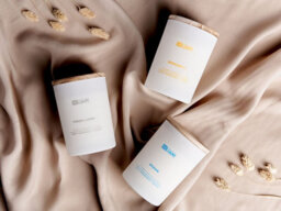 Beliani Set Of 3 Scented Candles Simplicity Soy Wax Fruity Notes Fresh Notes - thumbnail 2