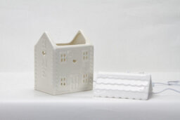 Grey Ceramic House Table Lamp Cosy Decorative Lighting For Bedrooms, Living Rooms & Hallways - thumbnail 4