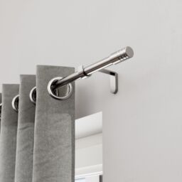GoodHome Athens Satin Grey Nickel Effect Extendable Stick Single Curtain Pole Set, (L)1200mm-2100mm (Dia)19mm - thumbnail 4