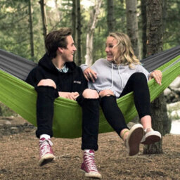 Large Soft Breathable Camping Hammock Holds Up - thumbnail 5