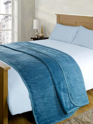 Casabella Deluxe Soft Faux Fur Mink Fleece Throw Blanket - image 1