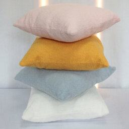 Urban Textures Pack Of 2 Teddy Cushion Covers Square Faux Fur Fleece Pillow Case Cover - 18 X 18 Inches Baby Pink - thumbnail 2