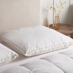 Wyld And Coco Sleep Triple-Compartment Duck Down Pillow 80 X 80 Cm White - Side Sleeper Support - thumbnail 2