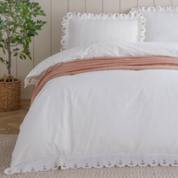 Wylder Florrie Embroidered Cotton Duvet Set - thumbnail 3