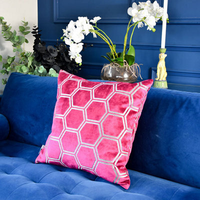 Madison & Mayfair Square Cushion Large Hexagon Cut Velvet Fuschia