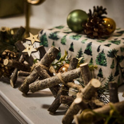 Dibor Metallic Christmas Xmas Table Decoration Christmas Garland 1.2M - thumbnail 3