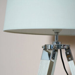 Valuelights Clipper Modern Distressed Wood And Silver Chrome Tripod Table Lamp With Beige Light Shade - thumbnail 3