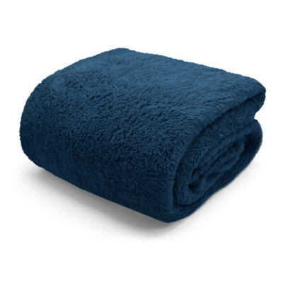 Velosso Teddy Fleece Duvet Cover & Pillowcase Set - Button Enclosure, Machine Washable Bedroom Essentials - Navy