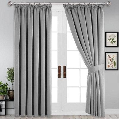 Ameha Light Grey 230 Gsm Plain Thermal Insulated Energy Efficient Blackout Pencil Pleat Curtain Pair 90''x72'' Home Decor Uk - image 1