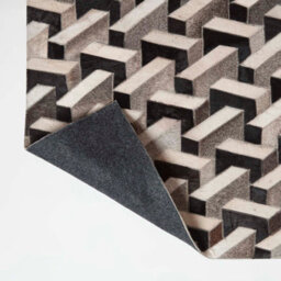 Homescapes Grey & Black Geometric Leather Rug, 90 X 150 Cm - thumbnail 5
