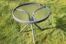 Garden Market Place The Garden Marketplace Metal Framed Glass Top Garden Side Table In Grey Powder-Coated Steel Tempered Water Wave Glass - thumbnail 2