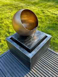 All Pond Solutions Golden Globe Box Light Water Feature With Led Lights - Solar Powered 29X29X40Cm - thumbnail 5