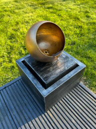 All Pond Solutions Golden Globe Box Light Water Feature With Led Lights - Solar Powered 29X29X40Cm - thumbnail 6