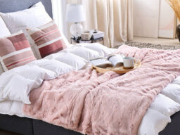 Beliani Blanket Chaab 200 X 220 Cm Pink - thumbnail 2