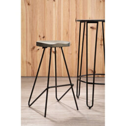 Orsina Black Metal Frame Bar Stool, Sleek And Sturdy Kitchen Stool With Footrest, Versatile Stool For Bar Counter - thumbnail 5