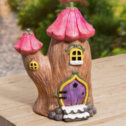Pelle & Sol Mushroom House Garden Ornament - Resin Garden Decor Statue - 10 X 13.5 X 19Cm - thumbnail 1