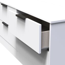 Nashville Ready Assembled Matt White No Effect 4 Drawer Wide Chest (H)521mm (W)1146mm (D)395mm - thumbnail 4