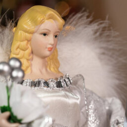 The Christmas Workshop 83960 Angel Tree Topper With Silver Dress - thumbnail 5