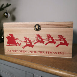 Samuel Alexander 30Cm Wooden Christmas Eve Gift Box With Personalisable Name Plate - thumbnail 3