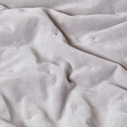 Homescapes Light Grey Velvet Quilted Throw, 125 X 150 Cm - thumbnail 3