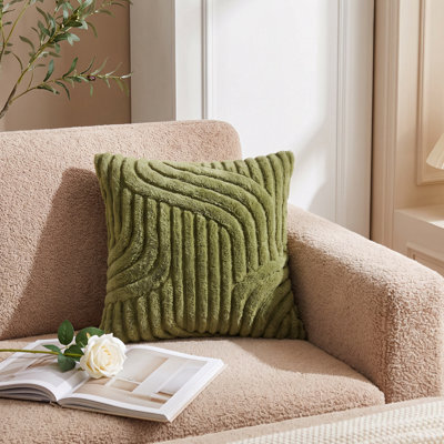 Living And Home Green Plush Square Throw Pillow Cover Polyester Textured Cushion Case With Hidden Zipper 45X45Cm - image 1
